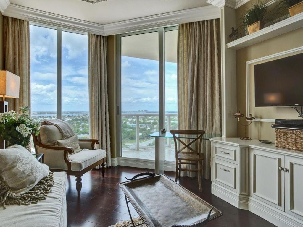 Ritz Carlton Luxurious Residence On Singer Island Riviera Beach Exterior foto